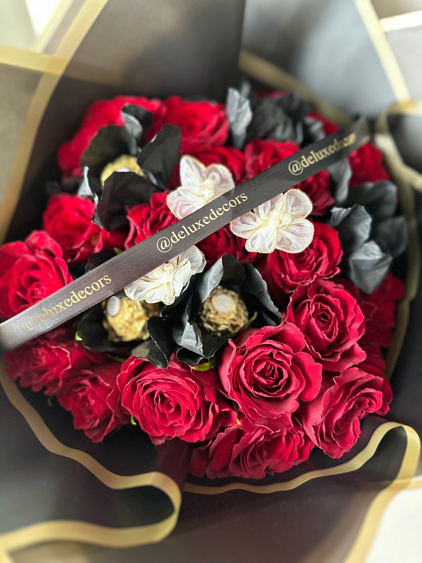 Sweet flower box or bouquet
