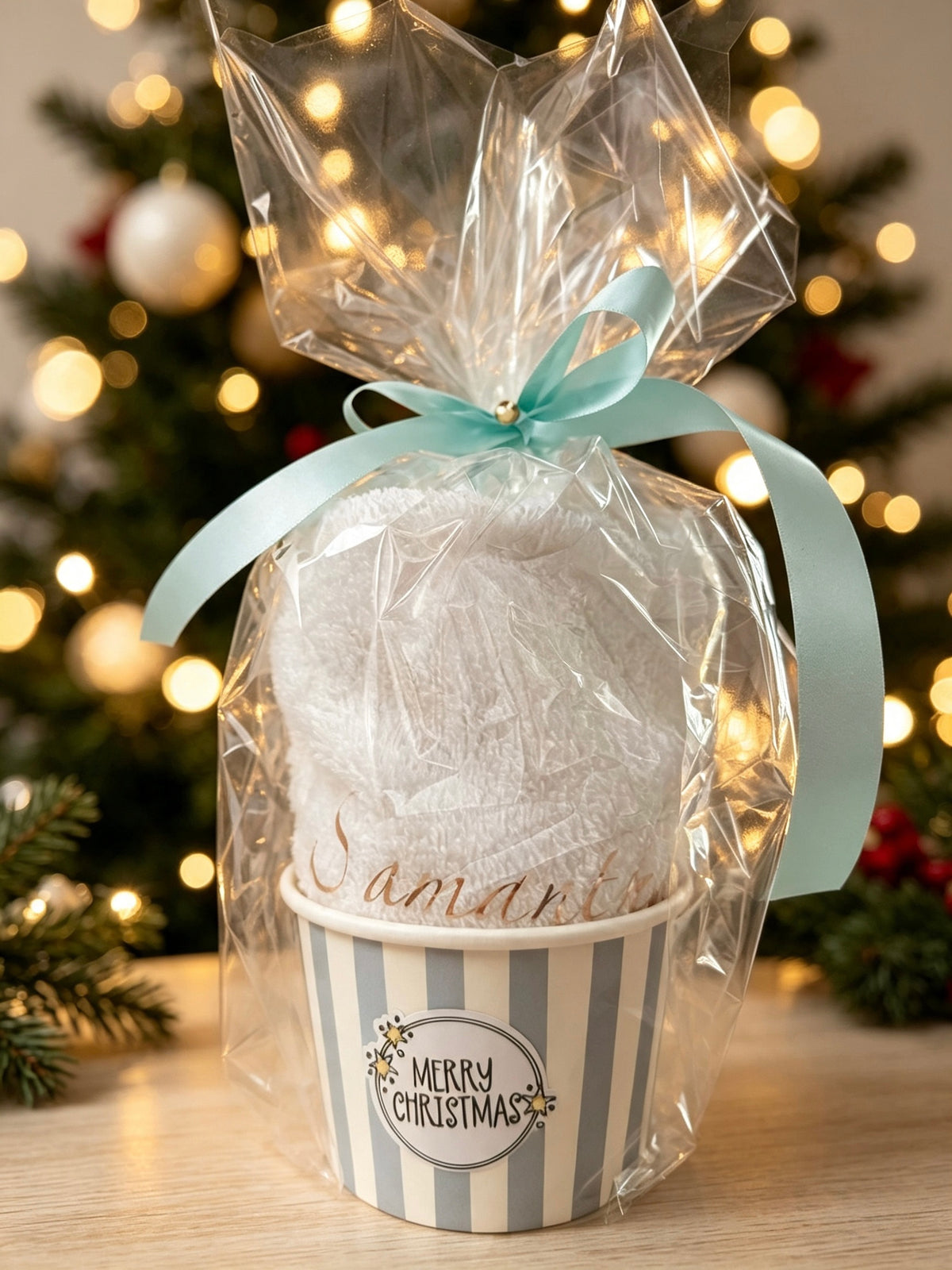 White Cupcake Hand Towel Gift