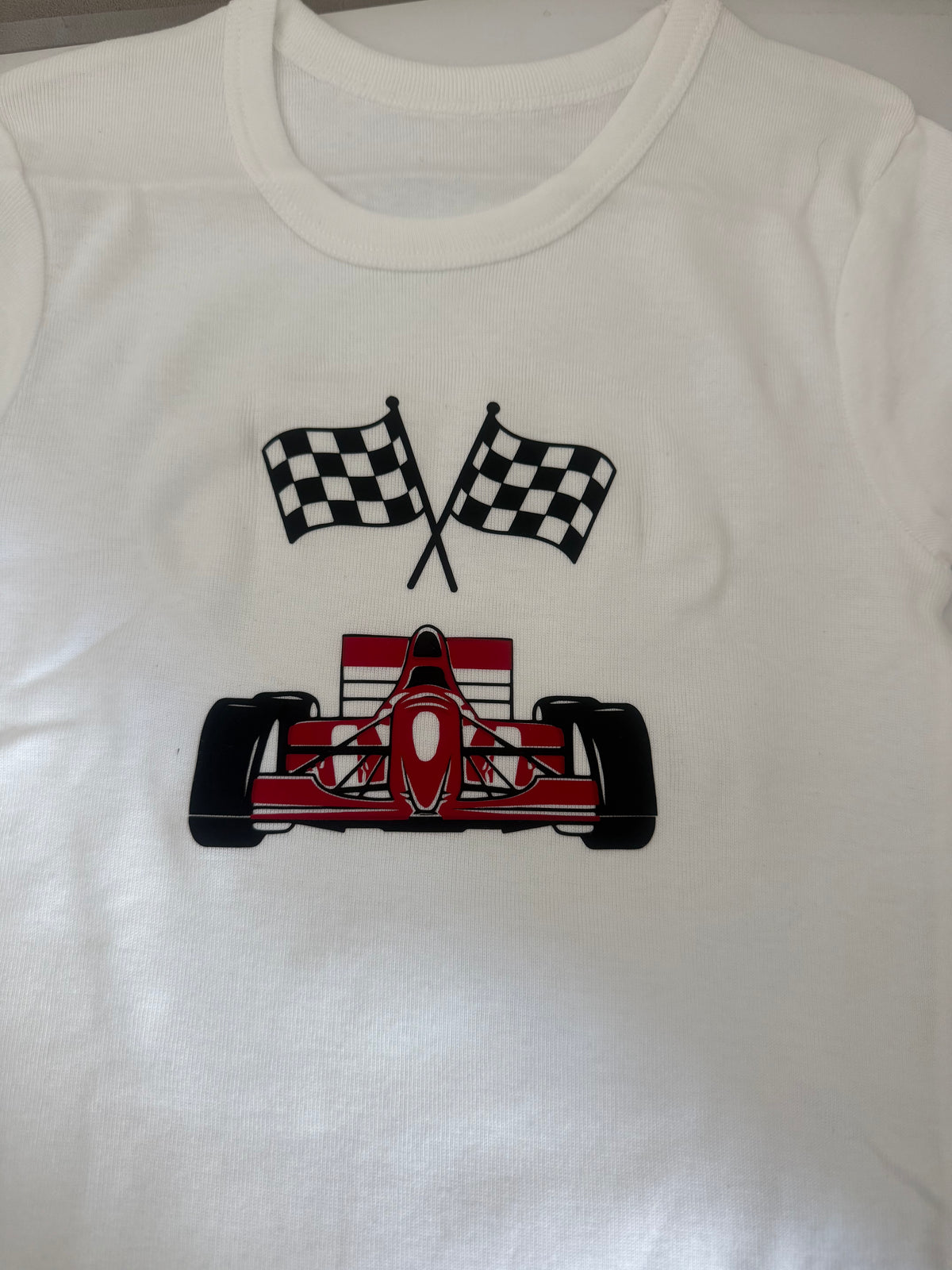 T-Shirt Age 5 White 100% cotton Racing Car
