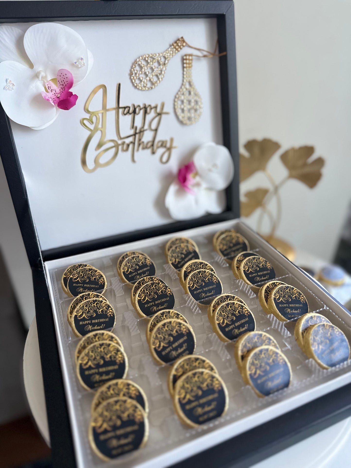 Personalized 32pc dark chocolate box: Happy Birthday!