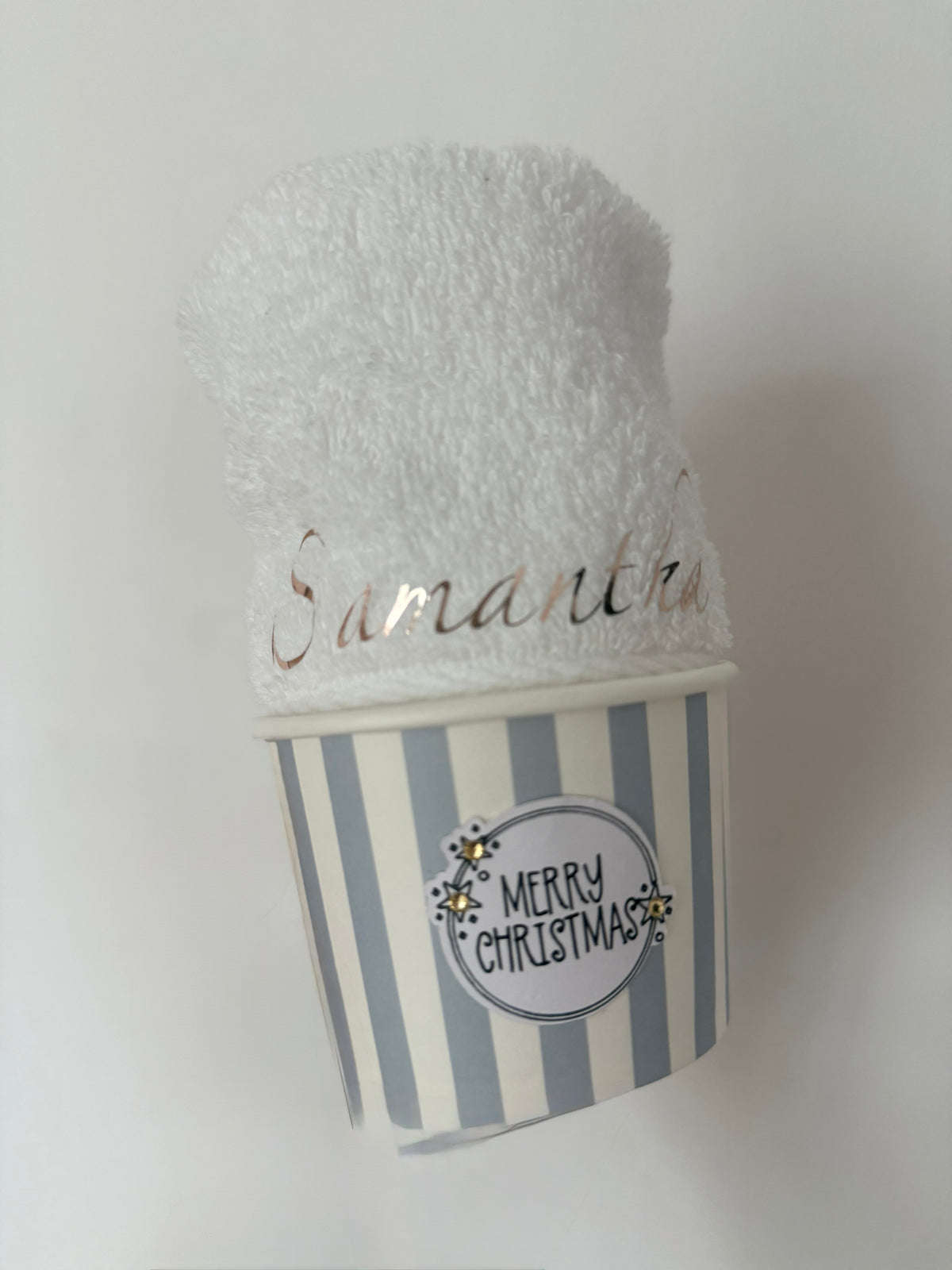 White Cupcake Hand Towel Gift