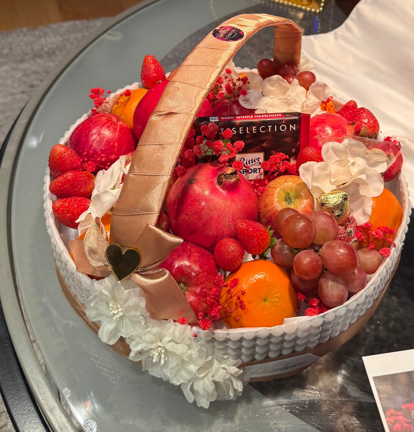 Fresh fruit basket, large