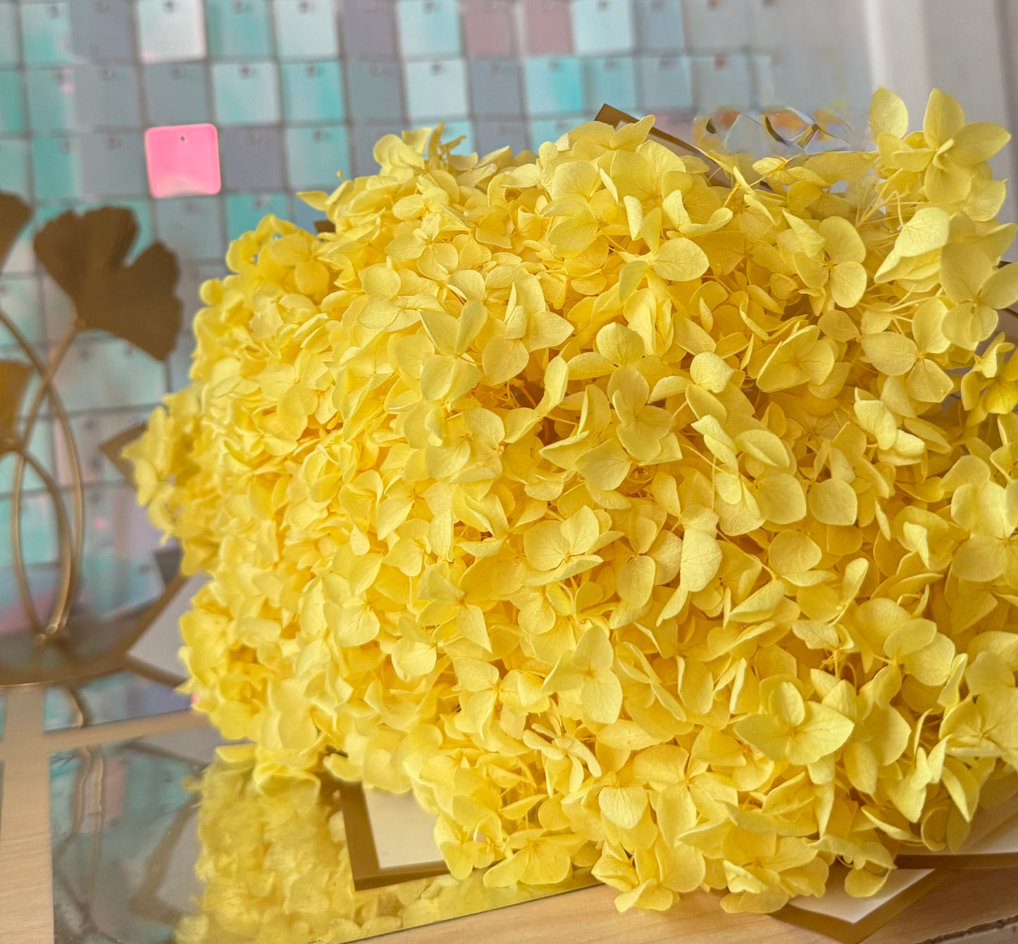 Preserved hydrangea - yellow