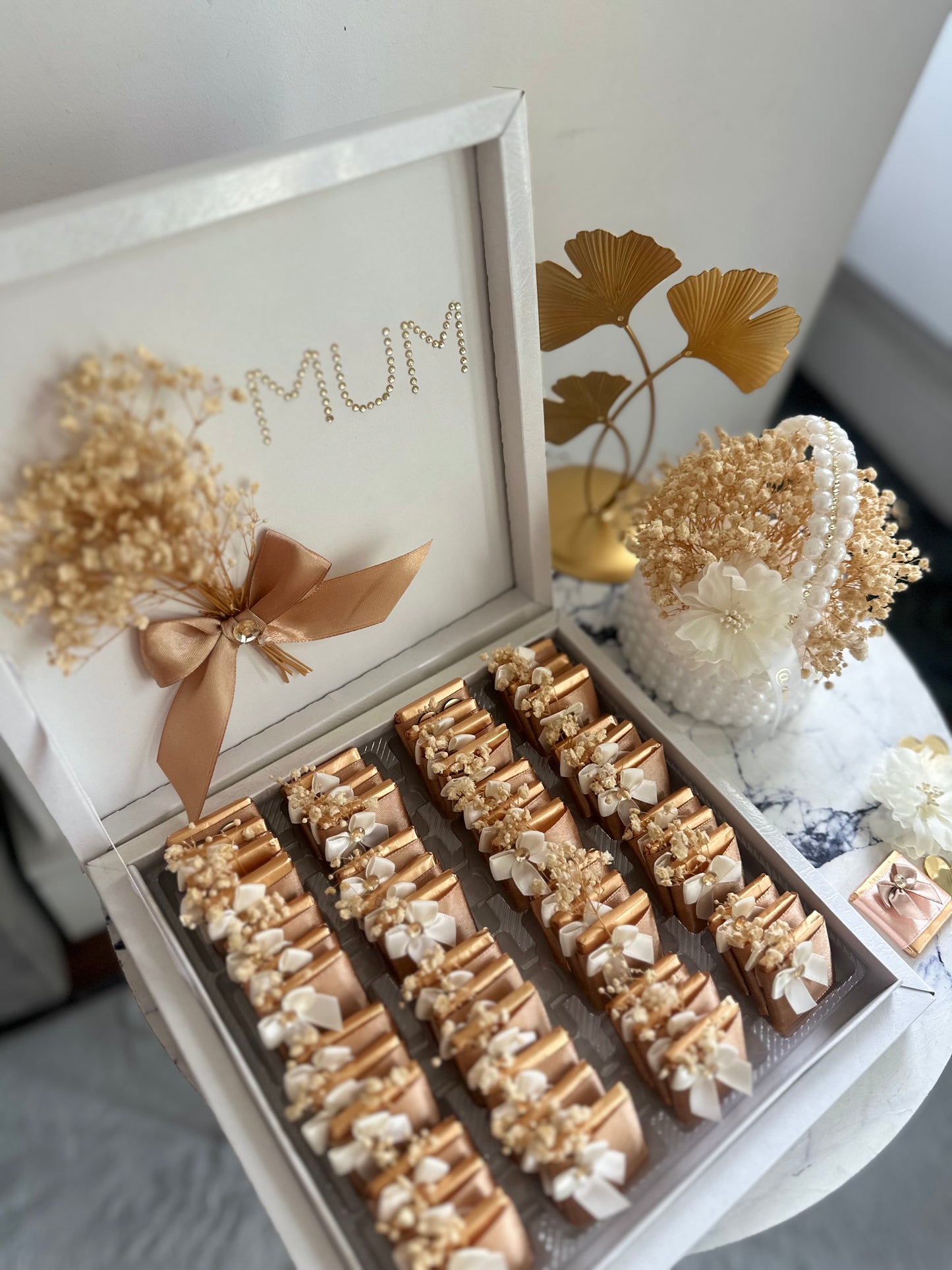 Luxury Personalized Chocolate Gift Box - 50pcs