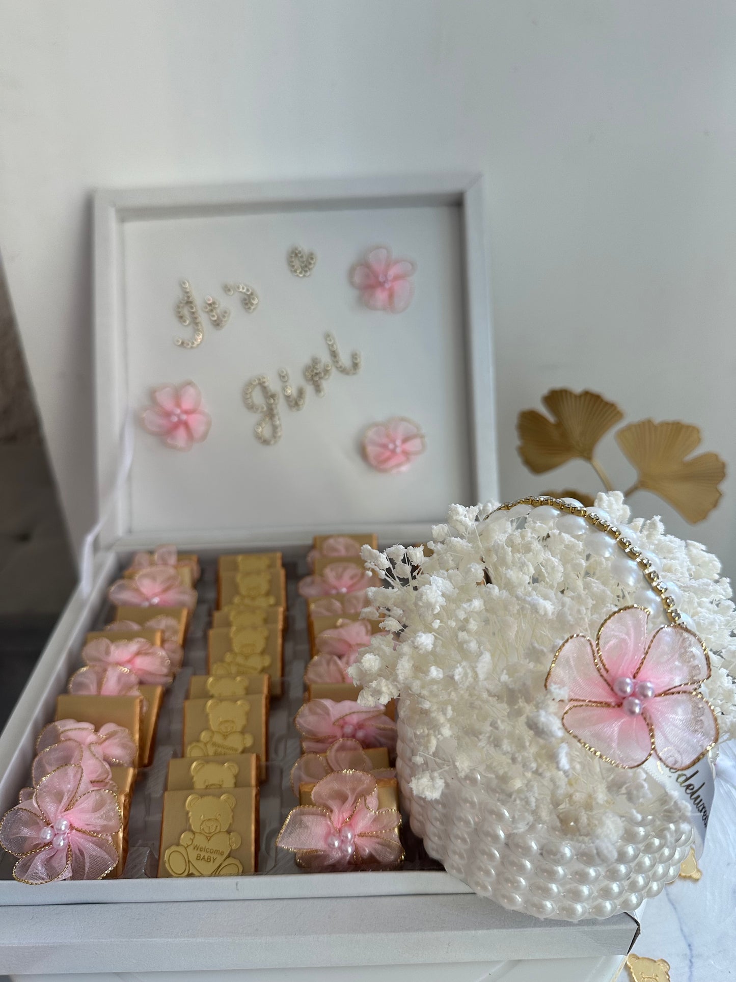 32pc personalized chocolate gift box